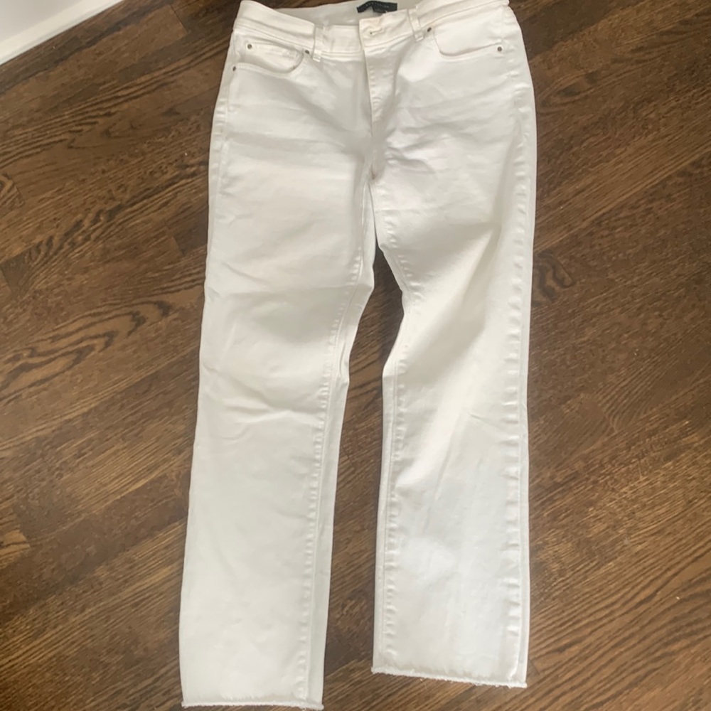 White jeans from Ann Taylor excellent condition